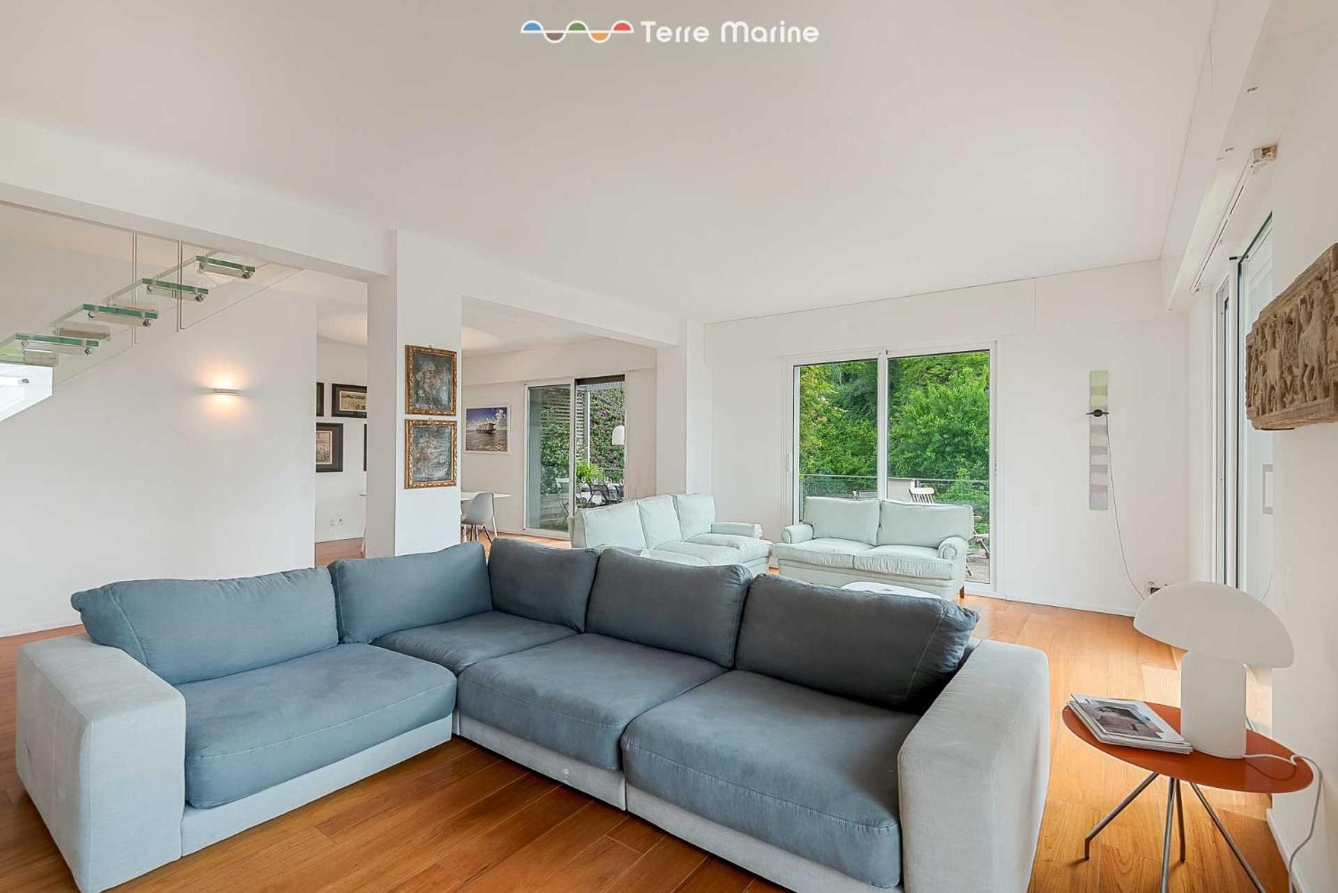 Apartment Bay View Home, Terremarine
